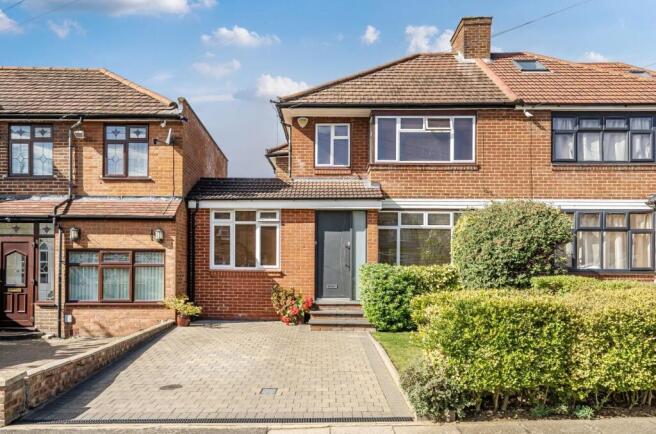 Davidson Frost-Wellings, DFW, Kynance Gardens, Sta