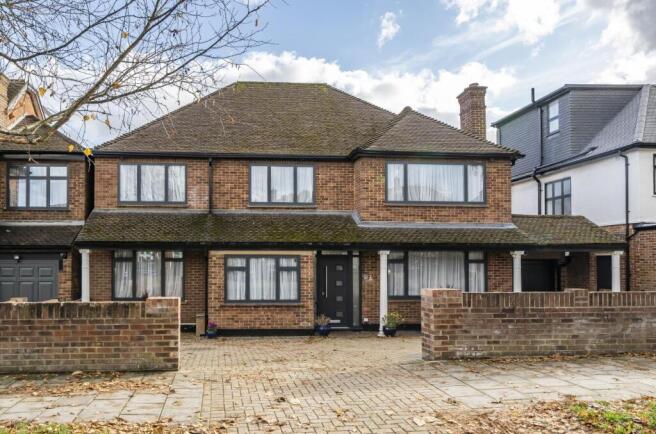 Davidson Frost-Wellings, DFW, Dalkeith Grove, Fron