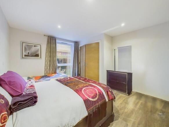 Davidson Frost-Wellings, DFW, Attlee Court, Bedroo