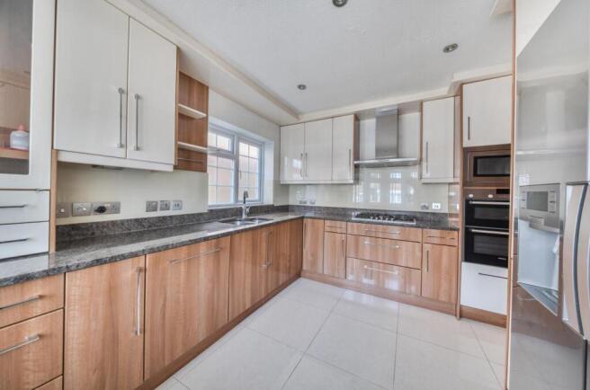 Davidson Frost-Wellings, DFW, Jellicoe Gardens, St