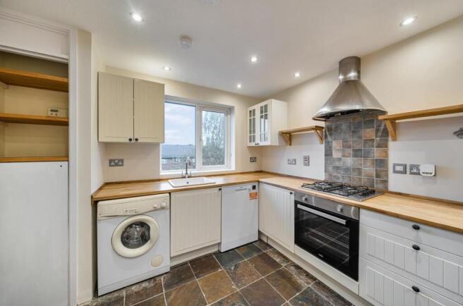 Davidson Frost-Wellings, DFW, Wheelwright Close, B