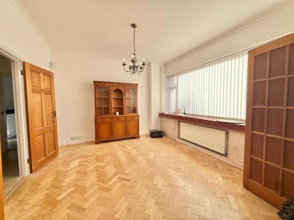 Davidson Frost-Wellings, DFW, Fallowfield, Living 