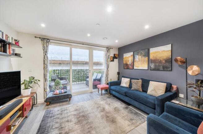 Davidson Frost-Wellings, DFW, Peregrine Apartments