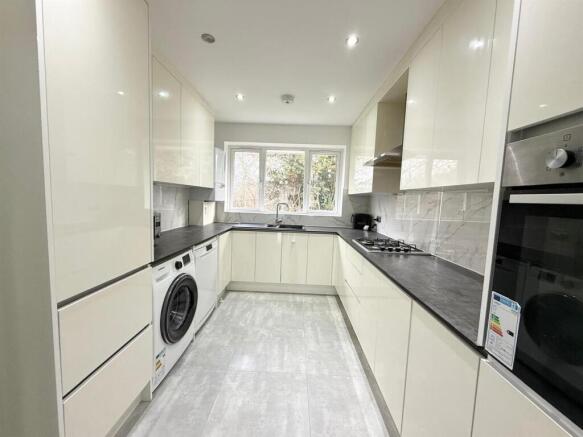 Davidson Frost-Wellings, DFW, White House Drive, K