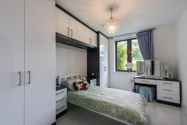 Walled Garden Bedroom.jpeg