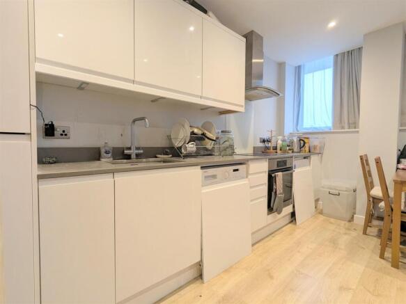 Davidson Frost-Wellings, DFW, Burnell-House, Stanm