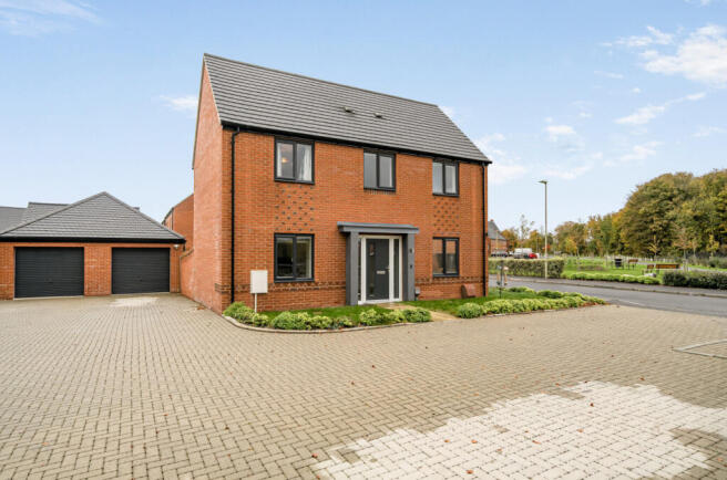 1372227-21-690218...