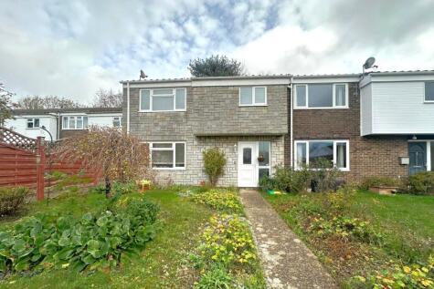 Cambrian Way, Basingstoke, Hampshire, RG22