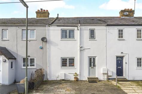 Medlake Road, Egham, Surrey, TW20