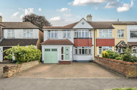 Meadway, Staines, Surrey, TW18