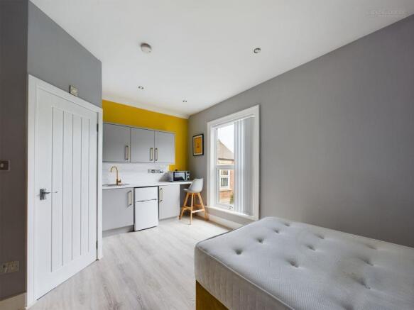 Kitchenette Bedroom