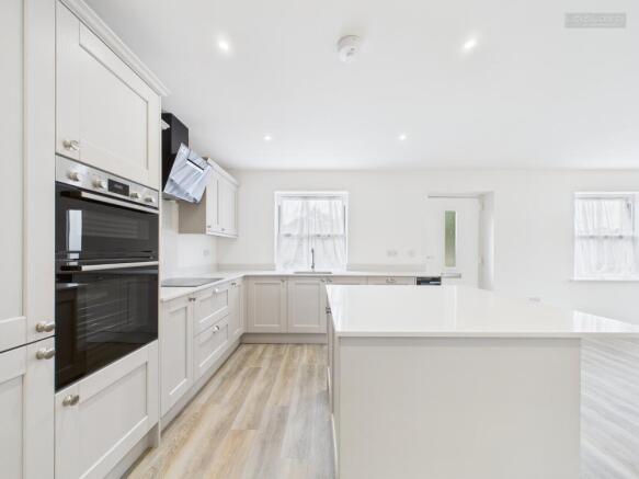 Kitchen/Living Area
