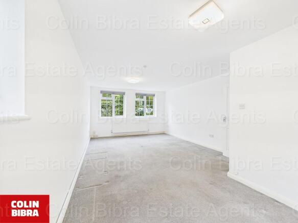 CAM04175G0-PR0052...