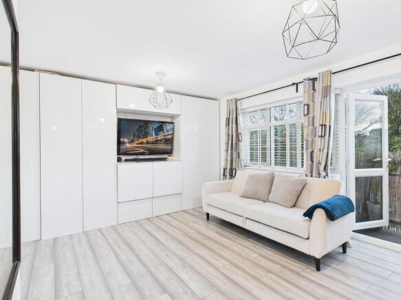 CAM04175G0-PR0059...