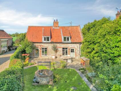 Charming Cottage with Annexe in Sharrington