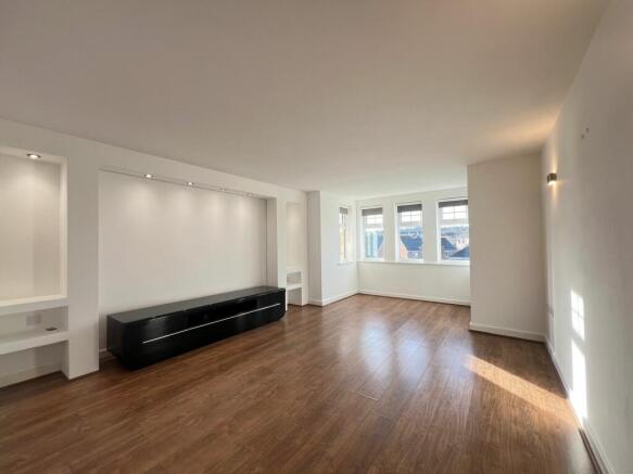 LIVING DINING ROOM