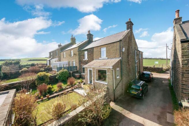 New Houses, Green Moor