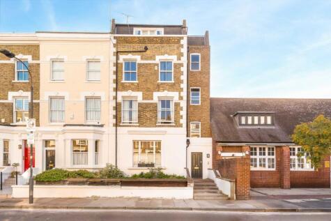 Britannia Road, London