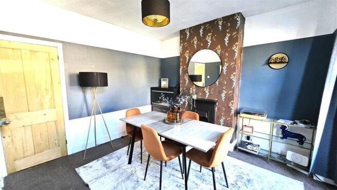 Reception Room 1.jpg