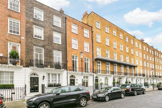 1 bedroom apartment to rent in Cadogan Place, London, SW1X, SW1X