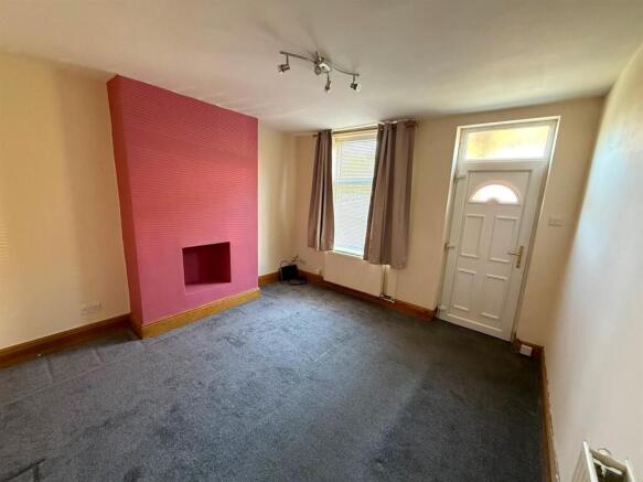 living room 1 .jpg
