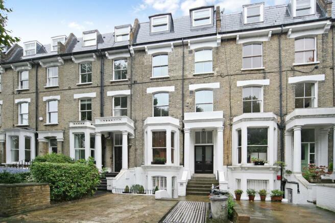 2 bedroom flat for sale in Hammersmith Grove, London, W6, W6