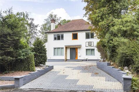 Great North Road, Brookmans Park, Hertfordshire, AL9