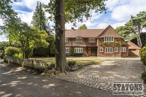 Upland Drive, Brookmans Park, Hatfield, Hertfordshire, AL9