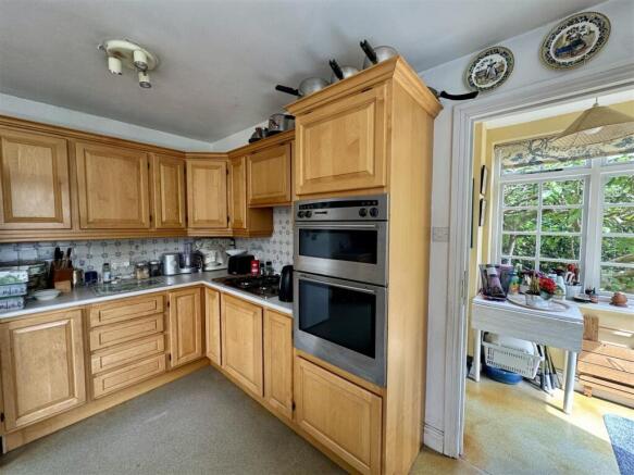 Kitchen/Breakfast Room