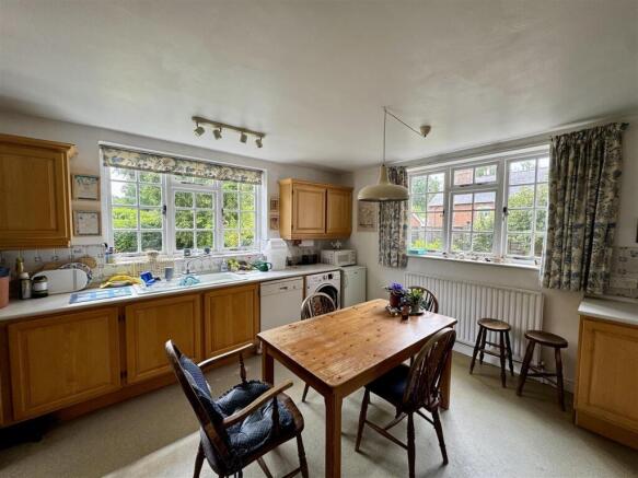 Kitchen/Breakfast Room