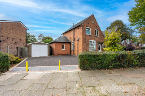 The Oak Walk, Northfield, Birmingham, B31