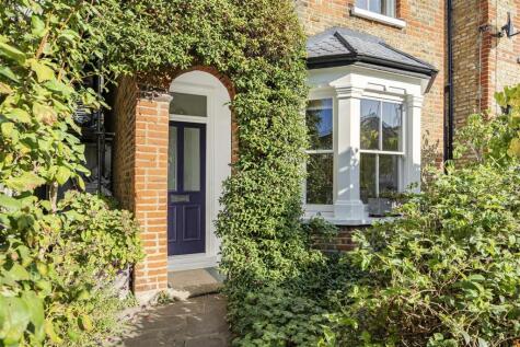 Deacon Road, Kingston Upon Thames