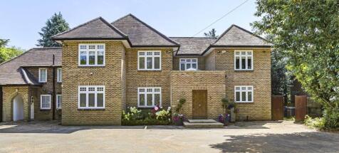 Barnet Road, Arkley, Hertfordshire, EN5