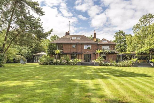 6 bedroom house for sale in Totteridge Common, Totteridge, London, N20