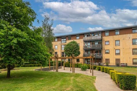 Commonwealth Drive, Crawley, West Sussex, RH10