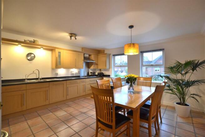 Kitchen, Breakfast Room.JPG