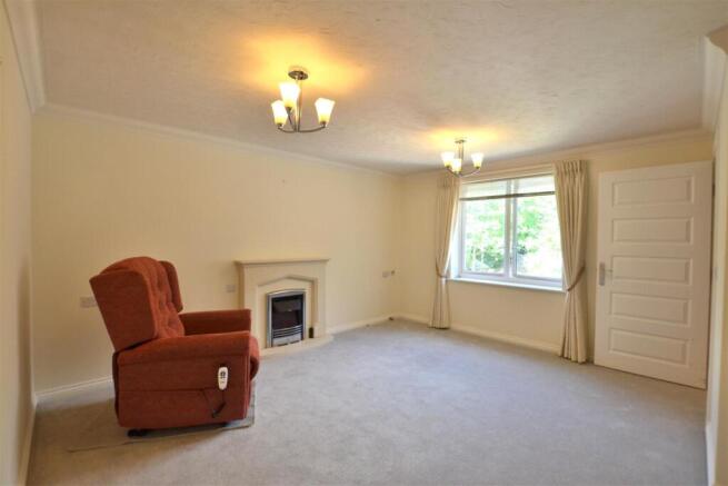 Living Room.JPG