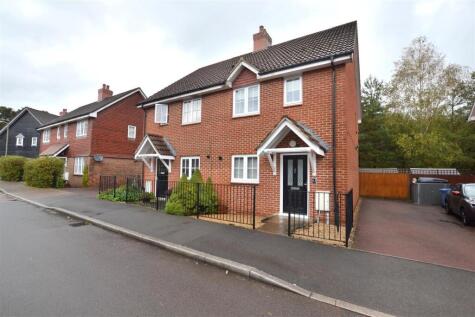 Tunworth Close, Elvetham Heath, Fleet