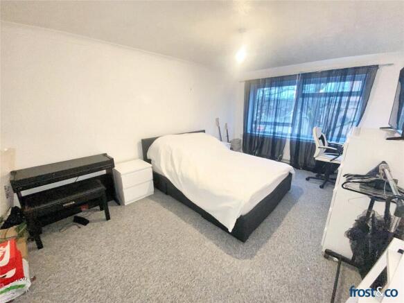 Lounge/Bedroom