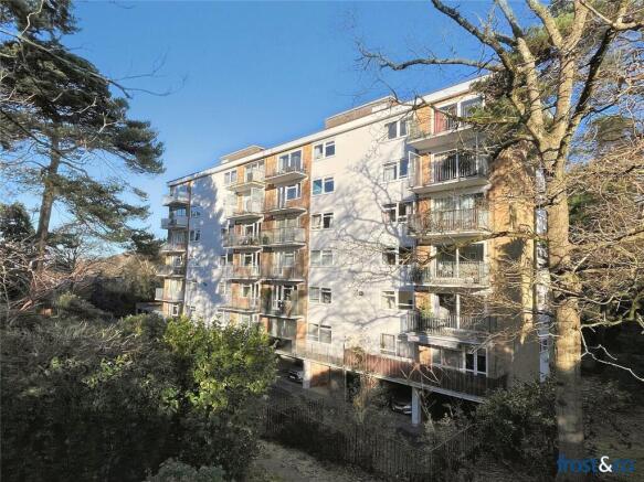 Castle Hill Court