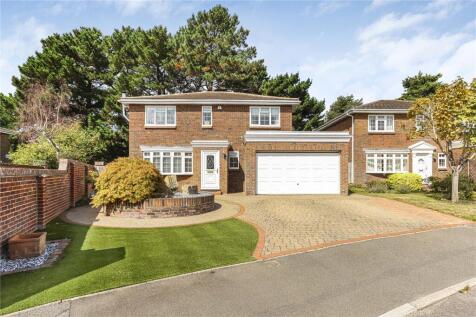 Sandringham Gardens, Muscliff, Bournemouth, Dorset, BH9