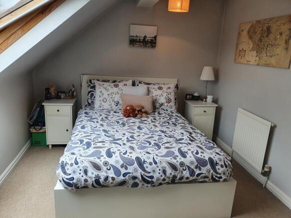 bedroom.jpg