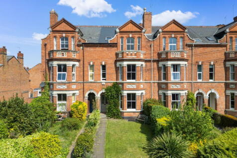 10 Lavender Road, Barbourne, Worcester.  WR3 7AE