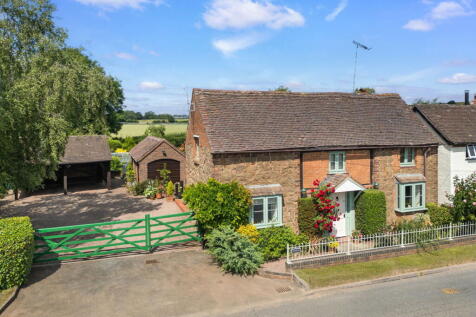 Row End, Berrow Green Road, Martley, Worcestershire. WR6 6PQ