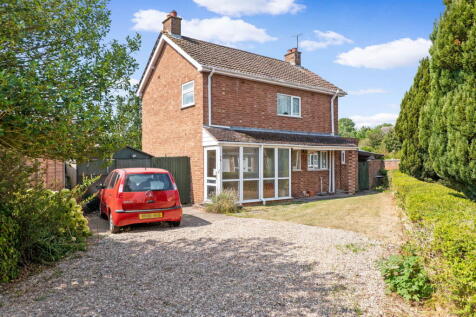 38 Christine Avenue, Rushwick, Worcester. WR2 5SP