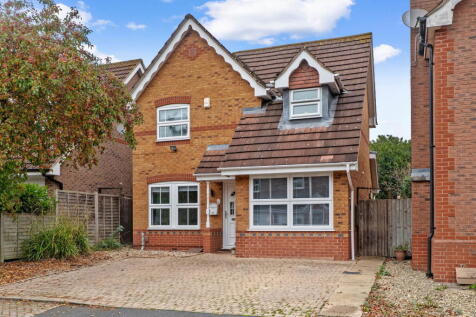 8 Burtree Avenue, Worcester. WR4 0NQ