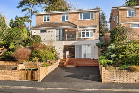 107 Battenhall Road, Battenhall, Worcester. WR5 2BU