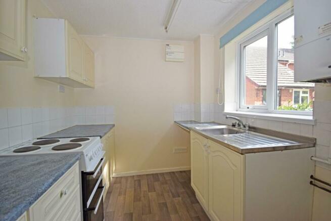 26 Trent Close, kitchen.jpg