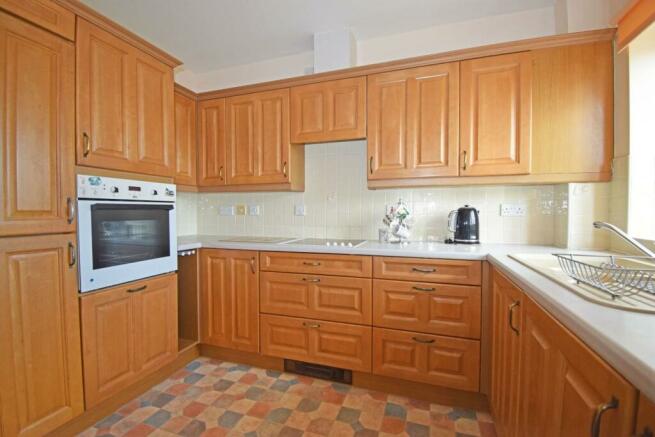 51 Brook Court, kitchen.jpg