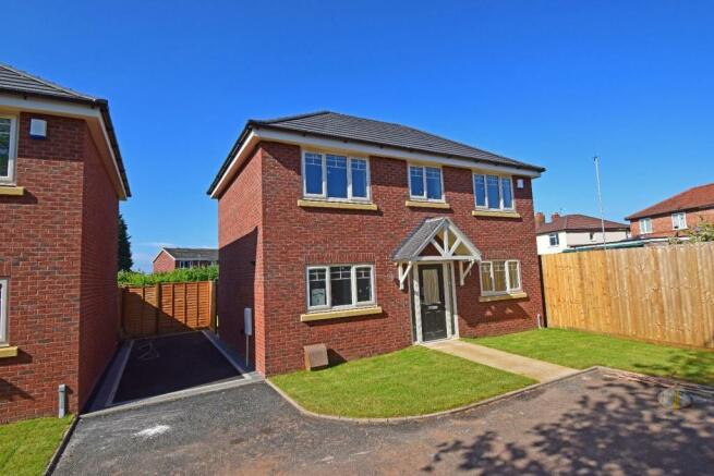 3 bedroom detached house for sale in 5 Maple Gardens, Broad Street, Bromsgrove, B61 8NN (Sat Nav ...